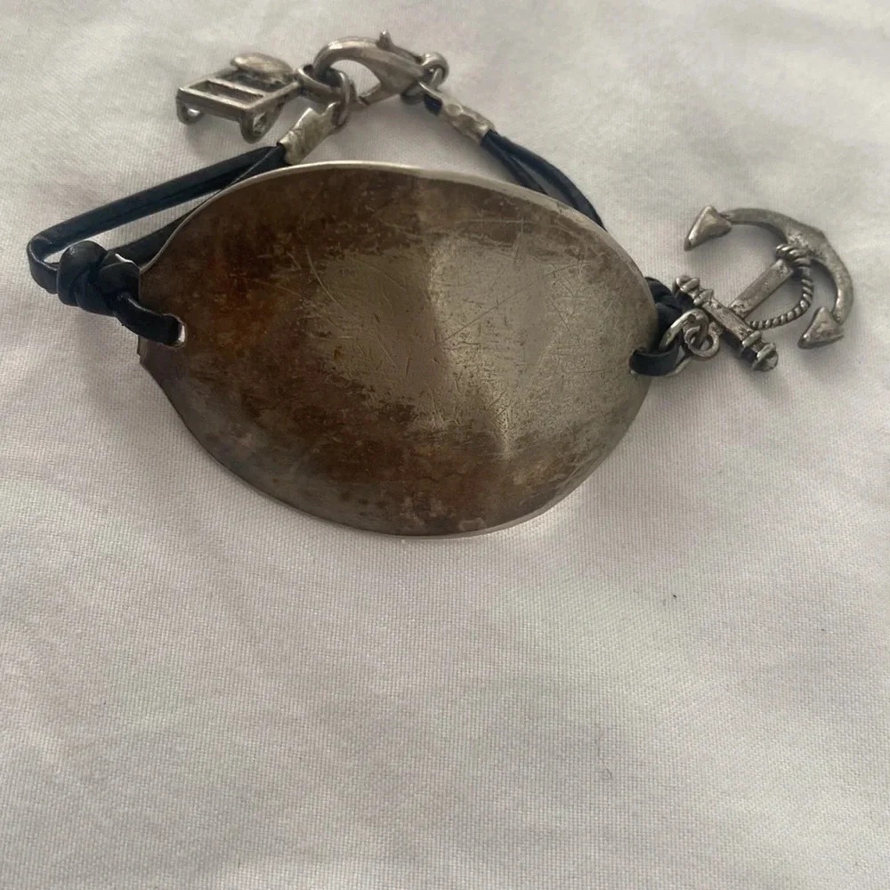 Brush silver bracelet with anchor - Picture 5 of 5